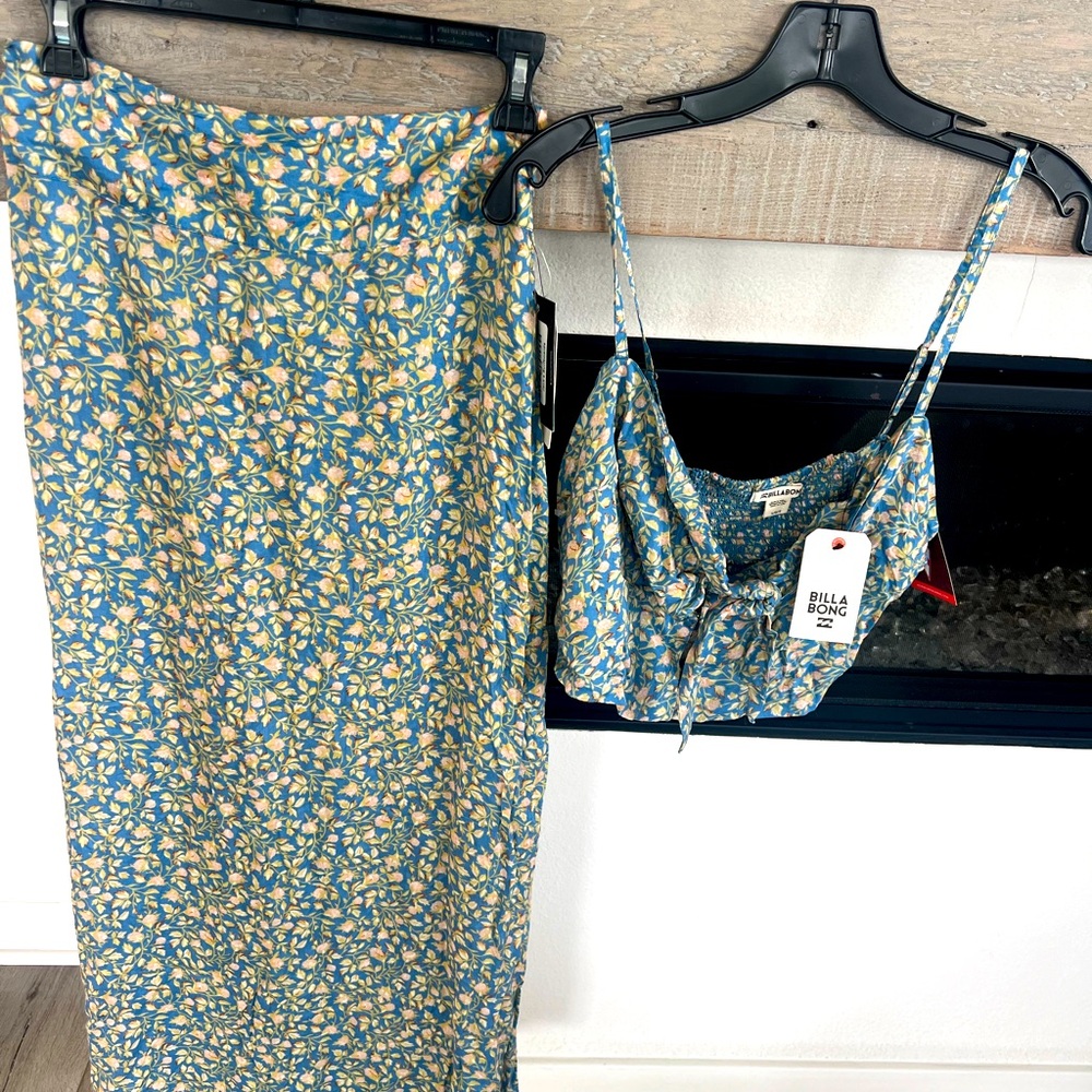 NWT Billabong Maxi Skirt and Matching Top Size L
